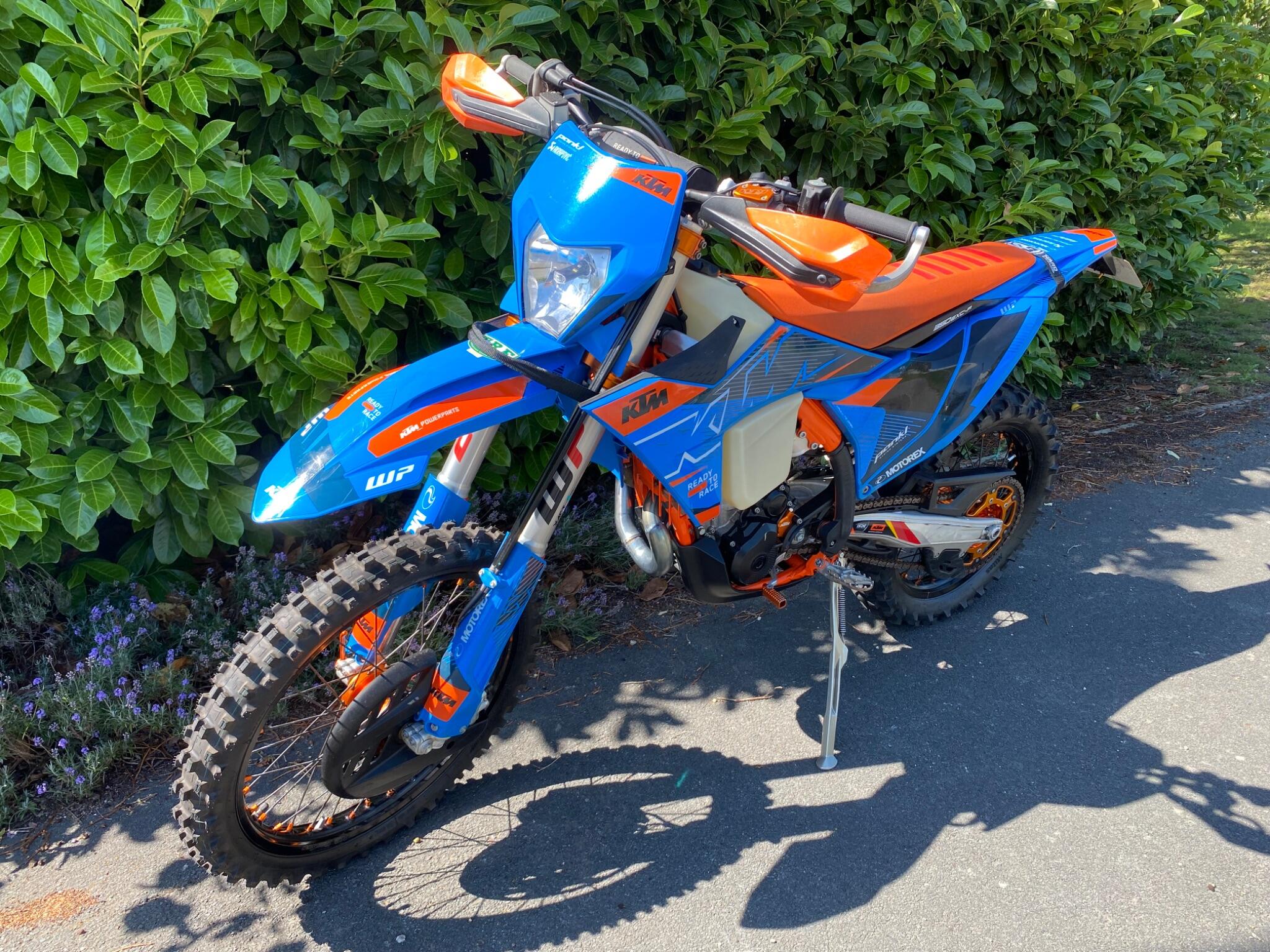 SOLD 2025 74 Reg KTM 350 SIX DAYS X-Ring